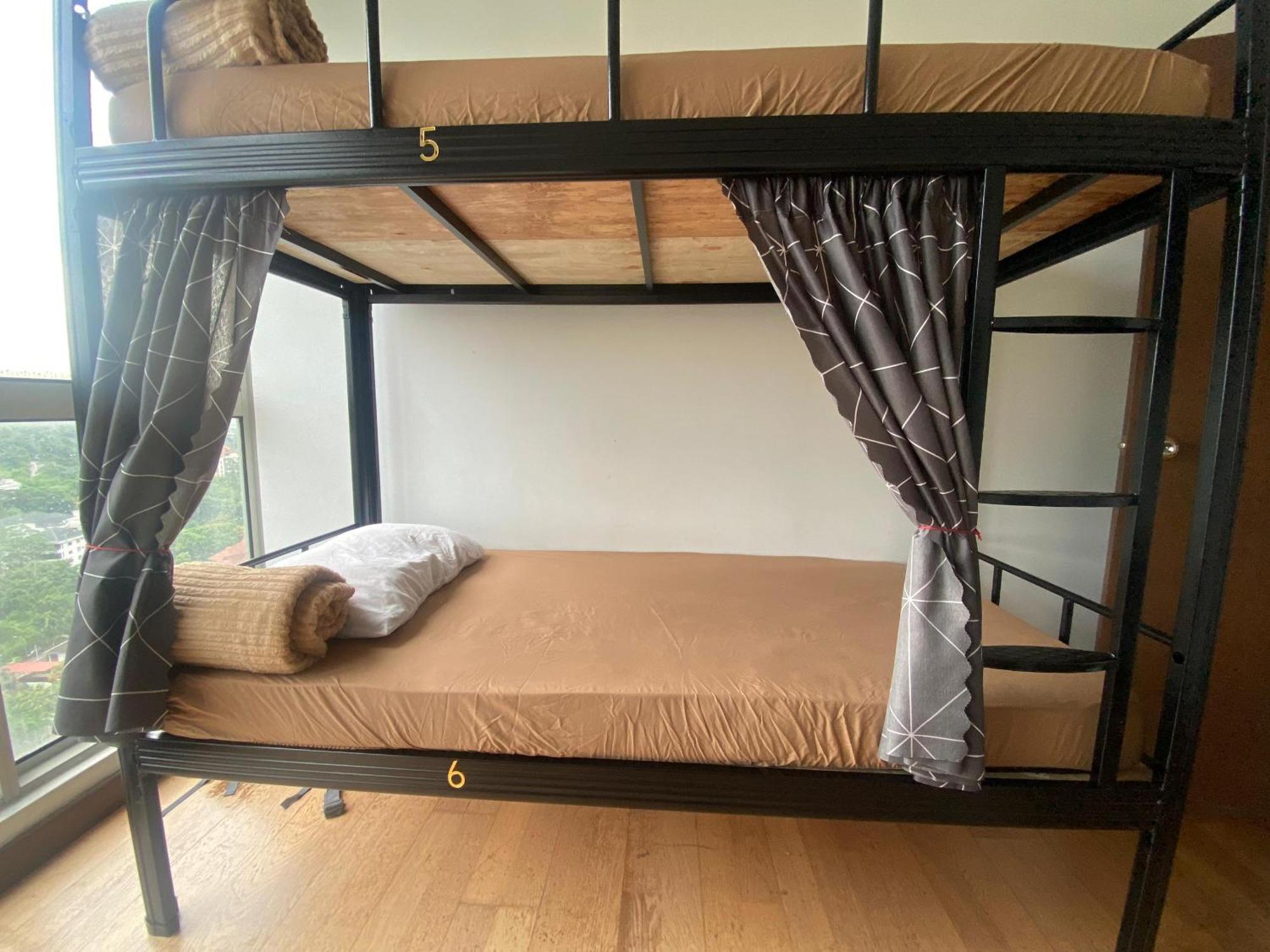 Regalia Exclusive Hostel Куала-Лумпур Экстерьер фото