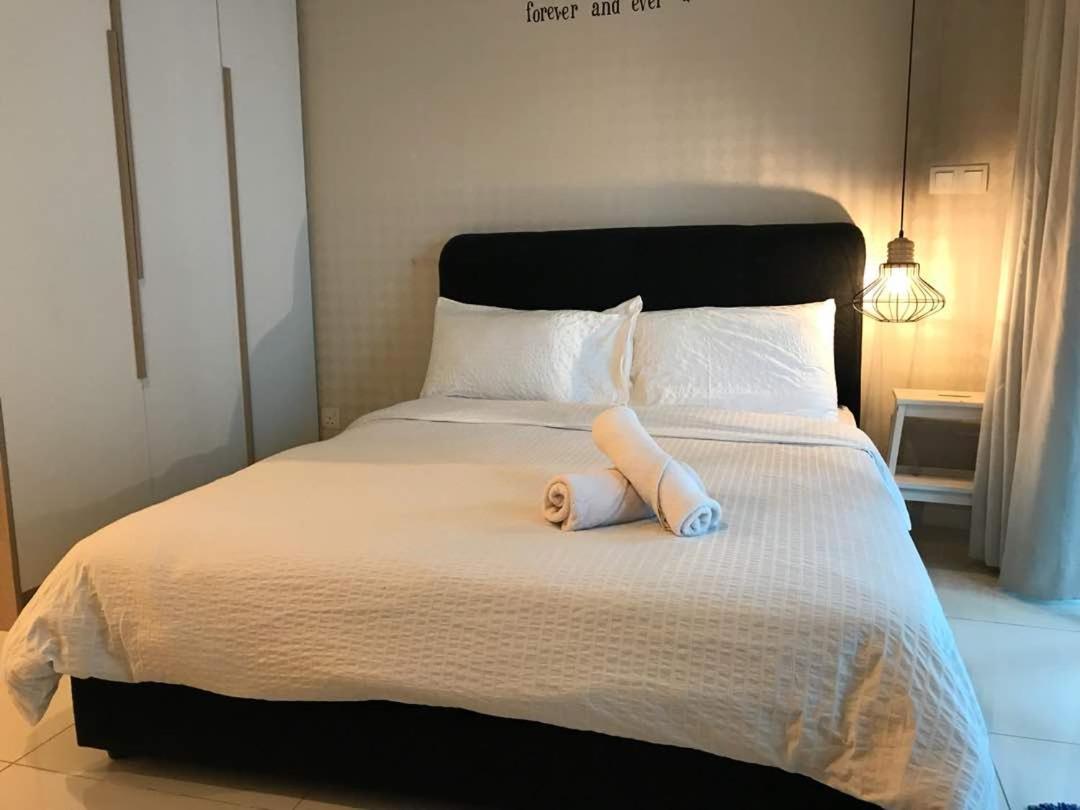 Regalia Exclusive Hostel Куала-Лумпур Экстерьер фото